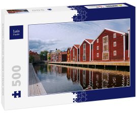 Lais Puzzle - Schweden, Hudiksvall, Hafenzeile mit Kanal, Holzh - 500 Teile