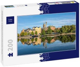 Lais Puzzle - Die Uferpromenade von Norrköping und der Fluss Motala an einem ruhigen Sonntagabend im frühen September. Norrköping ist eine historische Industriestadt in Schweden - 200 Teile