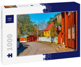 Lais Puzzle - Blick auf traditionelle Holzhäuser in der Altstadt Gamla Linkoping, Schweden - 1.000 Teile