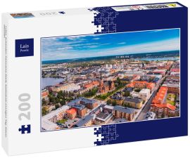 Lais Puzzle - Lulea, Schweden: Panorama Stadt, Kathedrale sonnigen Tag, blauer Himmel - 200 Teile