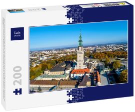 Lais Puzzle - Polen, Częstochowa. Das befestigte Kloster Jasna Góra und die Kirche auf dem Hügel. Berühmter historischer Ort und polnischer katholischer Wallfahrtsort mit der wundertätigen Ikone der Schwarzen Madonna. Luftaufnahme im Herbst - 200 Teile