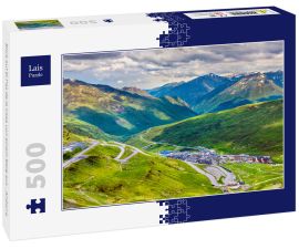 Lais Puzzle - Blick auf El Pas de la Casa von einem Berg aus - Andorra - 500 Teile