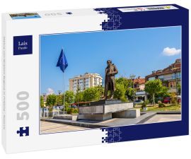 Lais Puzzle - Statue von Ibrahim Rugova in Pristina - Kosovo - 500 Teile