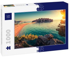 Lais Puzzle - Blick auf das adriatische Meer und Sveti Stefan bei Sonnenuntergang. Milocer Park. Küste Budva Riviera. Montenegro - 1.000 Teile