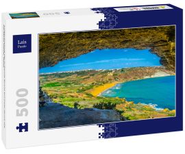 Lais Puzzle - Luftaufnahme der Ir-Ramla-Bucht auf Gozo durch die Tal-Mixta-Höhle, Malta - 500 Teile