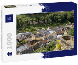 Lais Puzzle - Erhöhter Panoramablick auf die Stadt Larochette, Fiels oder Fels in Luxemburg vom Schloss Larochette - 1.000 Teile
