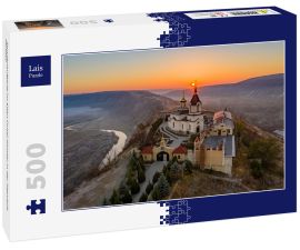 Lais Puzzle - Sonnenaufgang im alten Orhei-Kloster in der Republik Moldau - 500 Teile