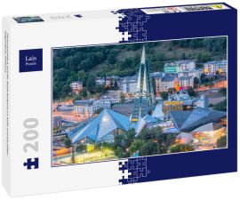 Lais Puzzle - Panoramablick auf die Stadt Andorra La Vella und Escaldes - Engordany, Andorra - 200 Teile