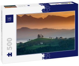 Lais Puzzle - Herbstlandschaft einer schönen Kirche auf dem Gipfel eines Hügels, in Slowenien - 500 Teile