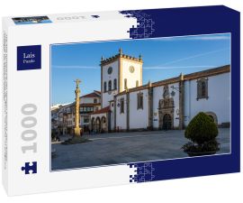 Lais Puzzle - Die Alte Kathedrale des Heiligen Namens Jesu (Antiga Catedral do Santo Nome de Jesus) "Sé Velha" in Braganca, Portugal, vor blauem Himmel. - 1.000 Teile