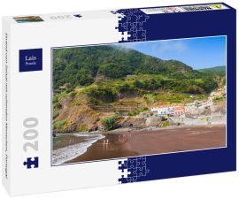 Lais Puzzle - Strand von Seixal mit ruhenden Menschen, Portugal - 200 Teile
