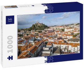 Lais Puzzle - Luftaufnahme von Leiria mit roten Dächern und Burg auf dem Hügel, Portugal - 1.000 Teile