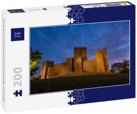 Lais Puzzle - Die Burg von Guimaraes bei Sonnenuntergang, in Portugal - 200 Teile