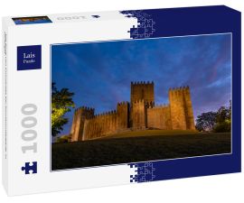 Lais Puzzle - Die Burg von Guimaraes bei Sonnenuntergang, in Portugal - 1.000 Teile
