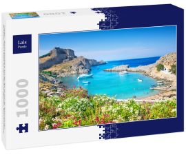 Lais Puzzle - Lindos - Panoramablick auf die Bucht von St. Paul mit der Akropolis von Lindos im Hintergrund (Rhodos, Griechenland) - 1.000 Teile