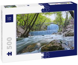 Lais Puzzle - der Wasserfall von Palaiokaria in Trikala Thessalien Griechenland - steinerne Bogenbrücke zwischen den beiden Wasserfällen - 500 Teile