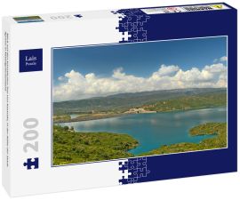 Lais Puzzle - Blick auf den künstlichen See von Kastraki, in der Nähe der Stadt Agrinio in Mittelgriechenland - 200 Teile