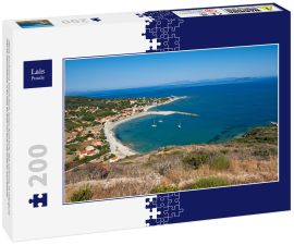 Lais Puzzle - Othoni, Griechenland, Ionische Inseln, Europa, Bezirk Korfu, Blick auf Ammos. Im Hintergrund links die Insel Erikoussa, in der Mitte die Küste von Korfu und rechts die Insel Mathraki - 200 Teile