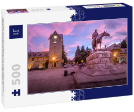Lais Puzzle - Die Plaza San Martin befindet sich in Rio Negro, genauer gesagt in Bariloche. Auf diesem Platz befindet sich auch eine Statue, die General Jose de San Martin gewidmet ist. - 500 Teile
