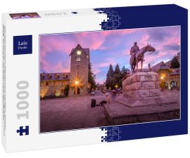Lais Puzzle - Die Plaza San Martin befindet sich in Rio Negro, genauer gesagt in Bariloche. Auf diesem Platz befindet sich auch eine Statue, die General Jose de San Martin gewidmet ist. - 1.000 Teile