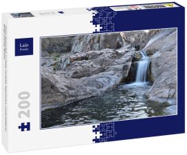 Lais Puzzle - Olaen-Wasserfall, La Falda, Cordoba, Argentinien, Landschaftliche Berge und alte Ruinen - 200 Teile