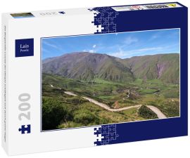Lais Puzzle - Die Bergstraße Cuesta del Obispo schlängelt sich durch grüne Hügel - 200 Teile