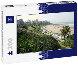 Lais Puzzle - Blick auf die Küste mit einem Teil der Stadtsilhouette im Hintergrund, Mar del Plata, Buenos Aires, Argentinien - 200 Teile