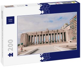 Lais Puzzle - Blick auf den Propileo und die Stufen des Monumento a la Bandera, Argentinien. - 200 Teile