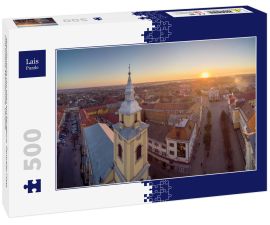 Lais Puzzle - Abendansicht von oben auf Beregovo. Zentraler Platz und schöne Abendsonne. Ukraine - 500 Teile