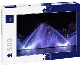 Lais Puzzle - Musikalischer Multimedia-Brunnen mit bunten Lichtern bei Nacht. Ukraine, Winnyzaa - 500 Teile