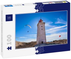 Lais Puzzle - Gleitschirmflieger am versandeten Leuchtturm Rubjerg Knude - 100 Teile