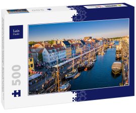 Lais Puzzle - Erstaunliches historisches Stadtzentrum. Nyhavn New Harbour Kanal und Unterhaltungsviertel in Kopenhagen, Dänemark. Der Kanal beherbergt viele historische Holzschiffe. Luftaufnahme von oben - 500 Teile
