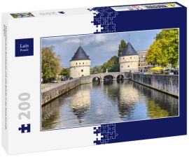 Lais Puzzle - Mittelalterliche Broeltürme und alte Brücke in der Stadt Kortrijk, Belgien - 200 Teile