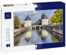 Lais Puzzle - Mittelalterliche Broeltürme und alte Brücke in der Stadt Kortrijk, Belgien - 1.000 Teile