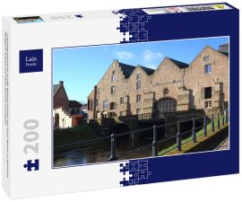 Lais Puzzle - s'Hertogenmolens: große Wassermühlen am Fluss Demer in Aarschot (Belgien). Erbaut um 1510. Ansicht von Osten - 200 Teile