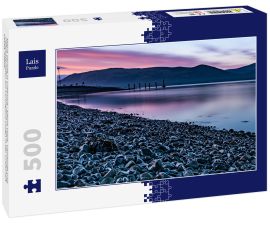 Lais Puzzle - Blaue Stunde in Greenore - kleine Stadt, Gemeinde und Tiefwasserhafen am Carlingford Lough in der Grafschaft Louth, Irland - 500 Teile